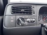 Volkswagen Golf (1999) 3 CABRIO 1,6 GL 74 KW STK - náhled 29