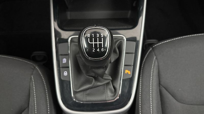 Škoda Fabia 1.0 TSI Style - fotka 22 z 23