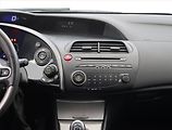 Honda Civic (2006) 1.4 i-DSI, po STK, dobrý stav - náhled 12