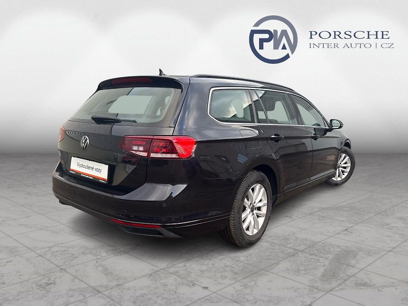 Volkswagen Passat Business 2.0 TDI 110 kW Varian - fotka 2 z 21