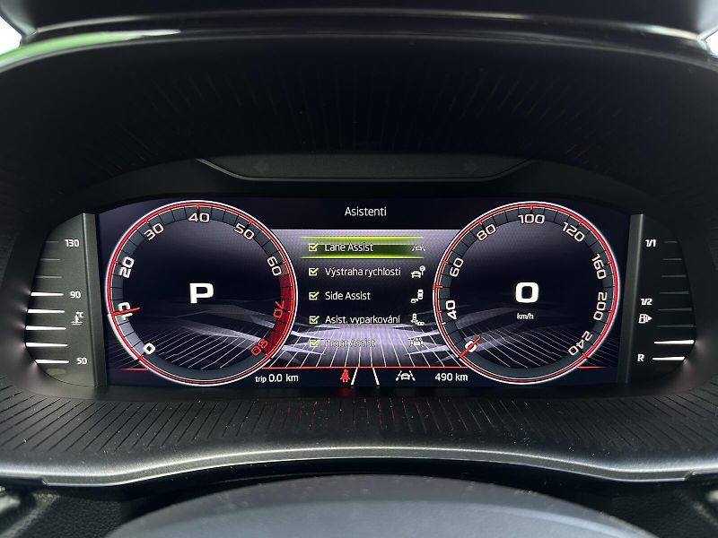 Škoda Fabia 1.0TSi DSG Monte Carlo 116PS B - fotka 23 z 43