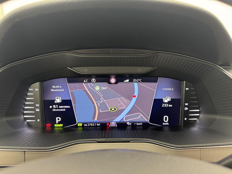 Škoda Superb 1.4tsi*Plug-In*160kw*L&K*PANO* - fotka 22 z 44