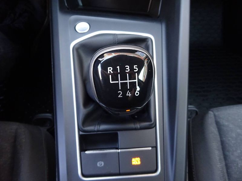 Volkswagen Golf Variant (2021) 1.0TSi/ 81kW Life - fotka 19 z 29