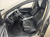Volvo XC60 2,4 D3 4X4 AUT. VÝHŘEV LED ČR - náhled 30