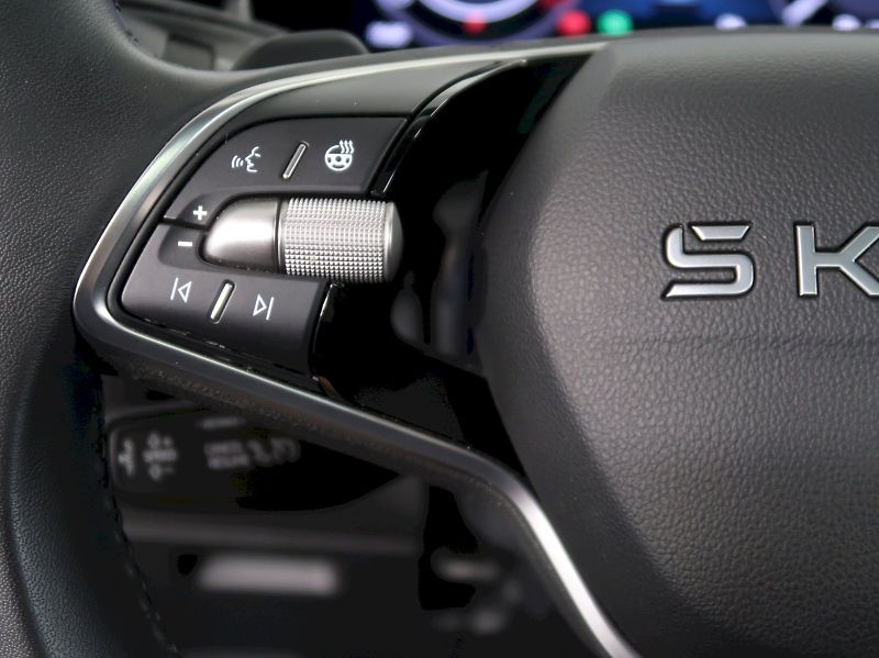 Škoda Kodiaq (2025) EXCLUSIVE 2.0TDI 142KW 4x4 DSG - fotka 27 z 48