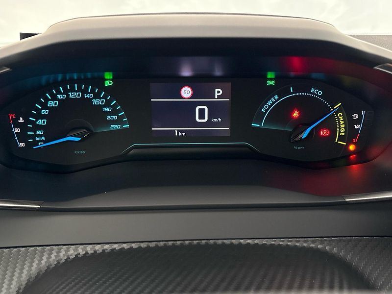 Peugeot 2008 (2026) Business Hybrid 110 e-DCS6 - fotka 11 z 32