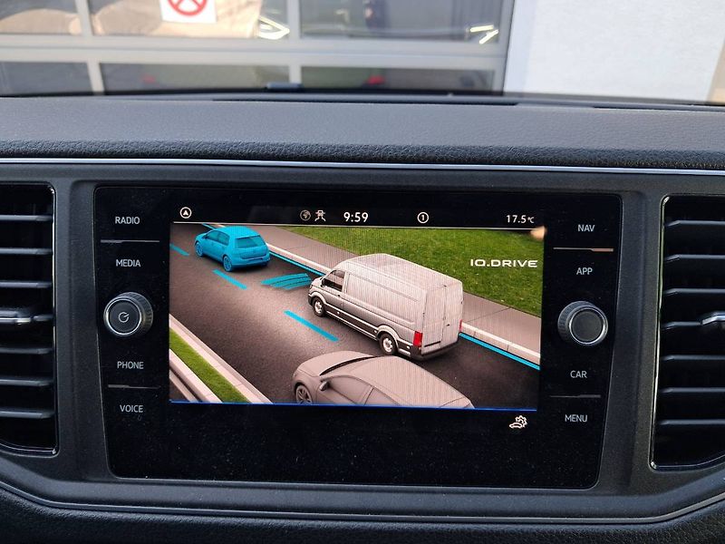 Volkswagen Crafter (2021) 35 2.0 TDI / 130 kW 8st.Automa - fotka 12 z 26