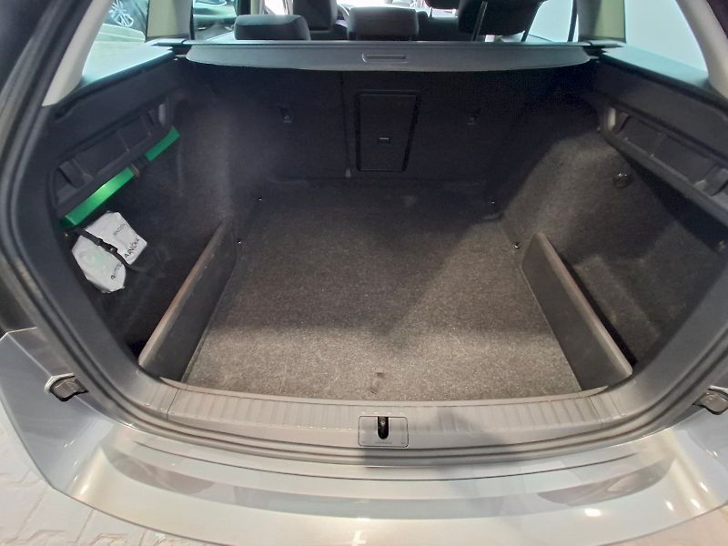 Škoda Octavia (2024) COMBI SELECTION 2.0TDI 85KW 6M - fotka 22 z 39