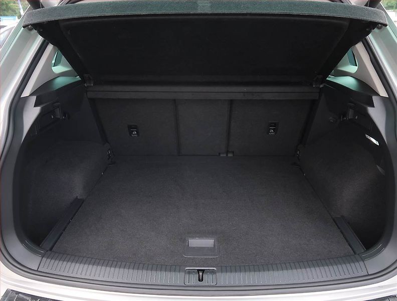 Volkswagen Tiguan (2017) R-Line 2.0 TDI, R-line,138TKM - fotka 14 z 23