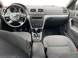 Škoda Yeti (2011) 2.0 TDi 4x4, Experience, - náhled 8