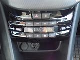 Peugeot 2008 1,2I 60 KW ACTIVE, TAŽNÉ, ČR - náhled 31