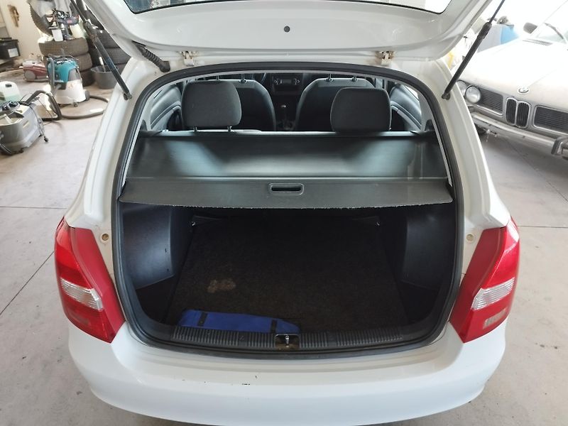 Škoda Fabia (2008) 1,2I,44KW,KLIMA,CD,NOVÁ STK - fotka 10 z 24