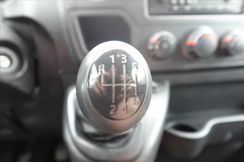 Opel Movano 2,3 CDTI  DVOJKABINA 7MÍST VAL - fotka 20 z 20