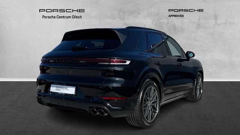 Porsche Cayenne E-Hybrid Black Edition - fotka 6 z 25