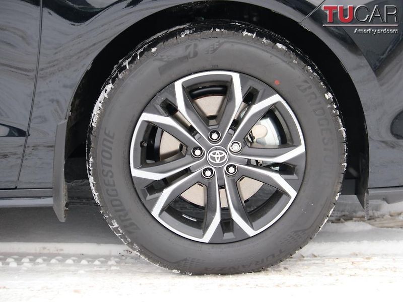 Toyota Sienna (2026) Platinum 2.5 HEV AWD - fotka 9 z 76