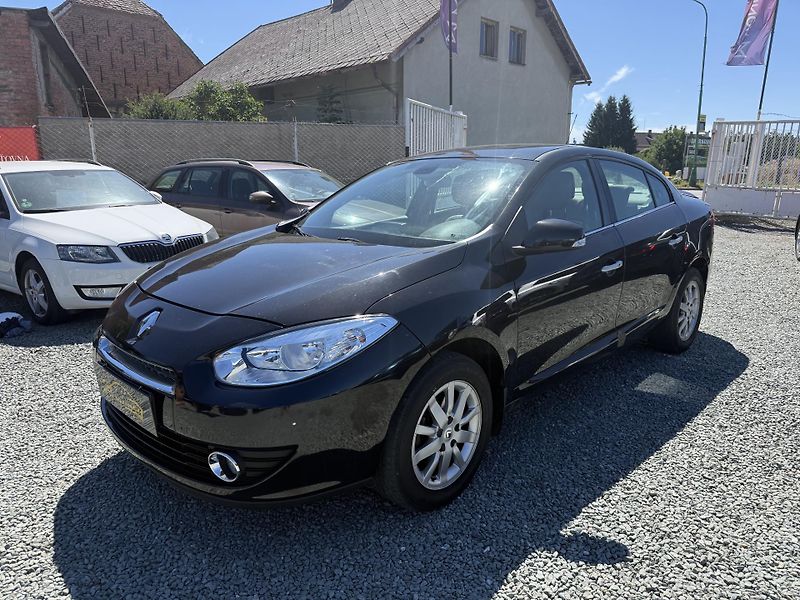 Renault Fluence 1.6 16V DIGIKLIMA NAVIGACE - fotka 3 z 13