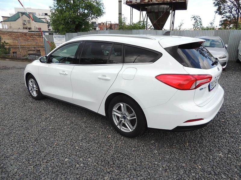 Ford Focus (2022) 1.5TDCi,88kw,Titanium,automat - fotka 7 z 62
