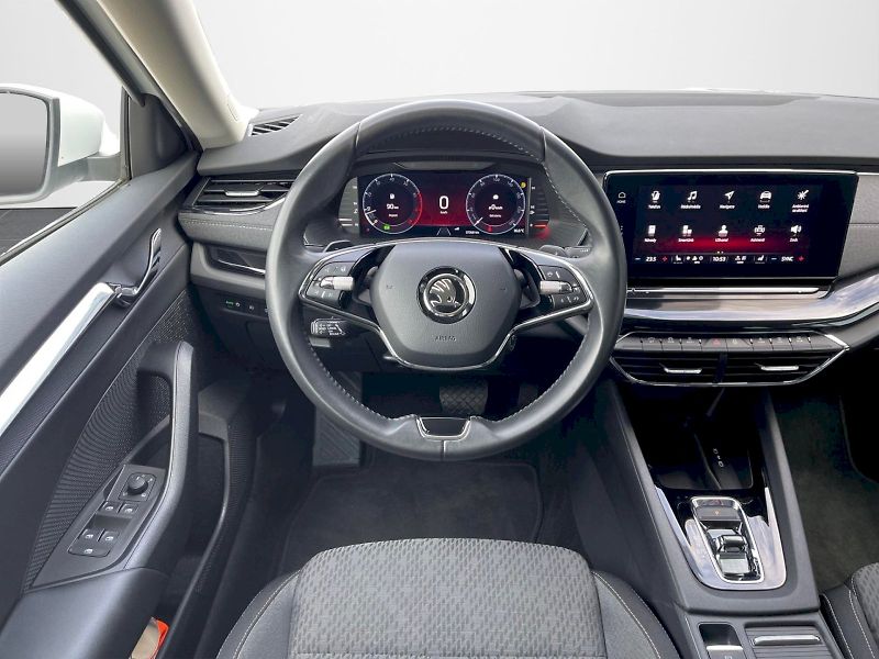 Škoda Octavia (2022) 1.5 TSI e-TEC 110kW DSG Style - fotka 6 z 33