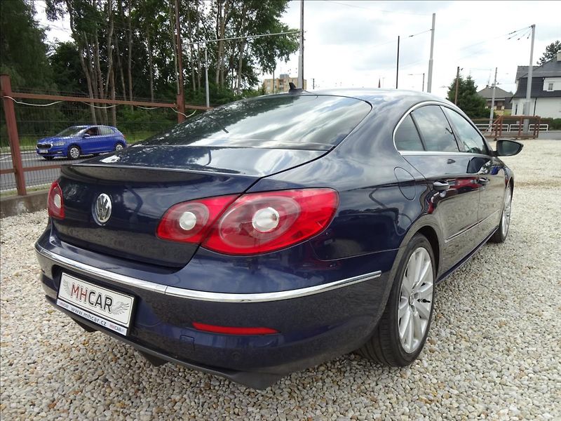 Volkswagen Passat CC 2.0TDi 125kW - fotka 6 z 70