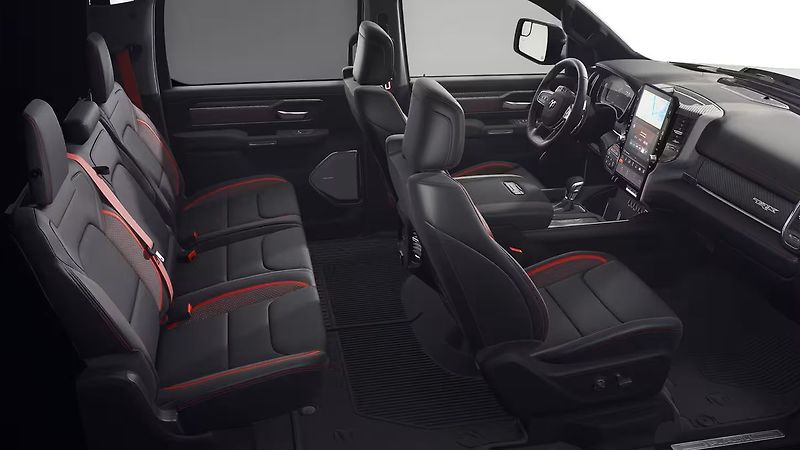 RAM 1500 (2027) 6.2 V8 787k TRX SRT - fotka 7 z 8
