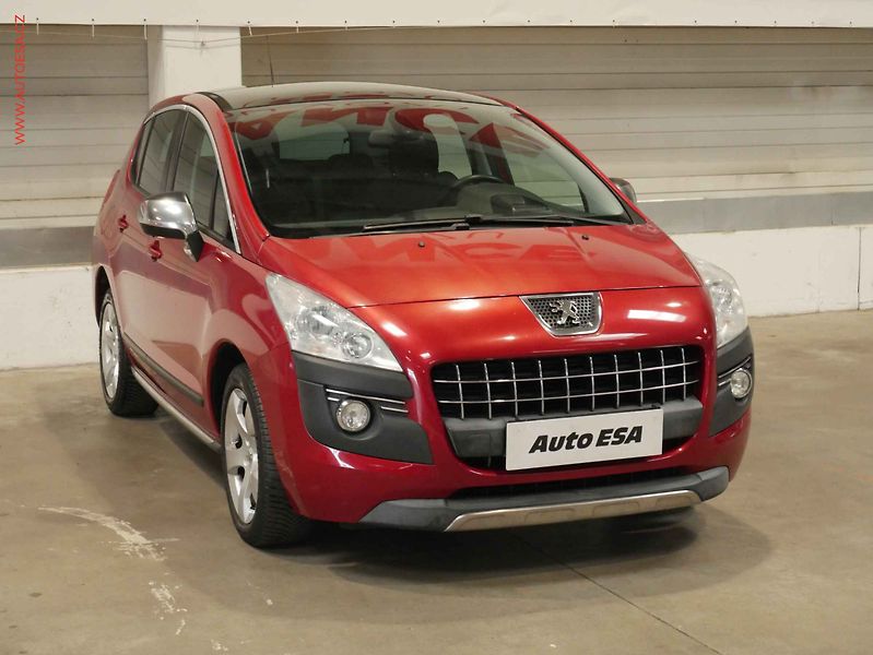 Peugeot 3008 (2010) 1.6HDi, 2.maj, Navi, panor - fotografie inzerátu