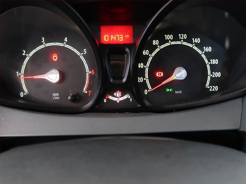 Ford Fiesta (2010) 1.25, za dobrou cenu - fotka 11 z 12