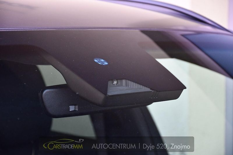 Genesis GV70 2.5T AWD AT8 LUXURY LINE - fotka 53 z 58