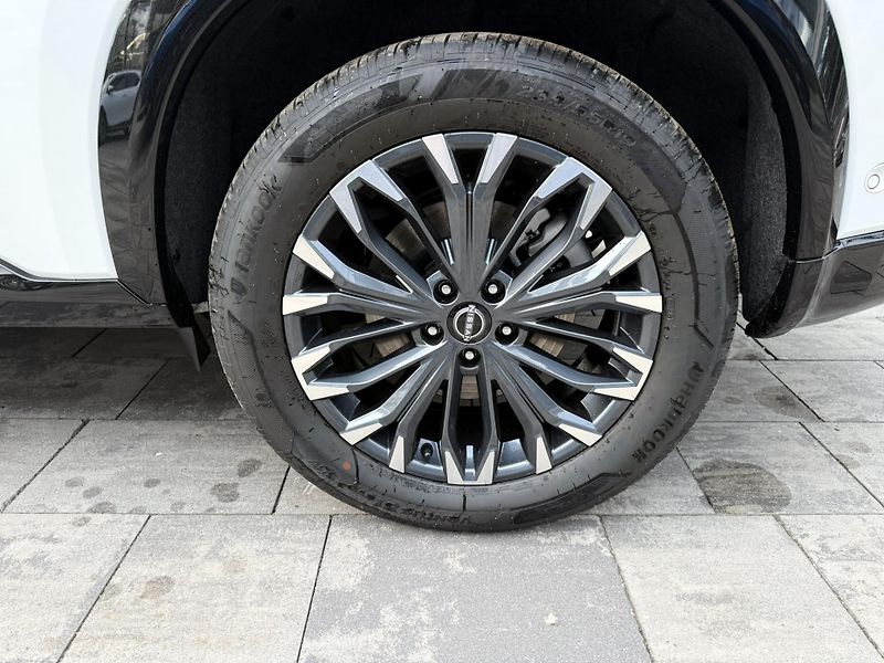 Nissan X-Trail (2026) E-POWER e-4ORCE TEKNA - fotka 10 z 19