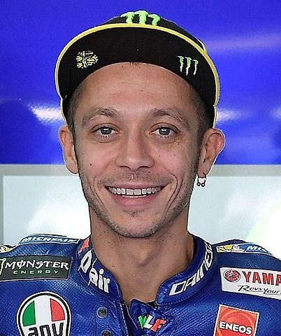 Valentino Rossi ještě jako motocyklový závodník., zdroj: Wikimedia Commons, RaúlBlancoRueda, CC BY-SA 4.0