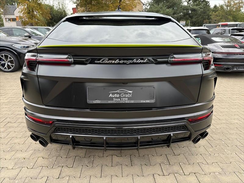 Lamborghini Urus 4.0 V8 Ceramic - fotka 9 z 25