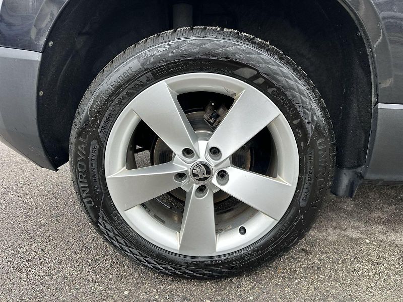 Škoda Karoq (2020) 2.0 TDI Style - fotka 27 z 28