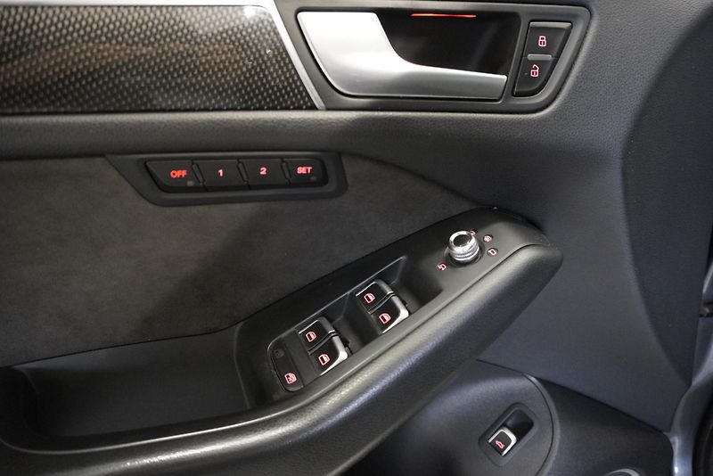 Audi SQ5 3.0 TDi 240 kW COMPETITION 4x4 - fotka 17 z 44