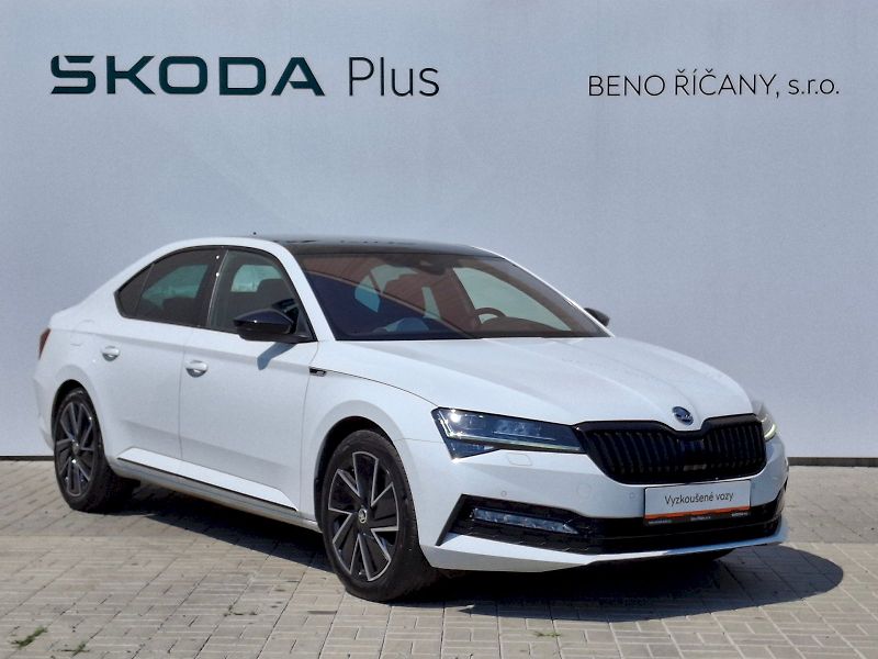 Škoda Superb (2023) Sportline 1.5TSi 110kW - fotka 10 z 35
