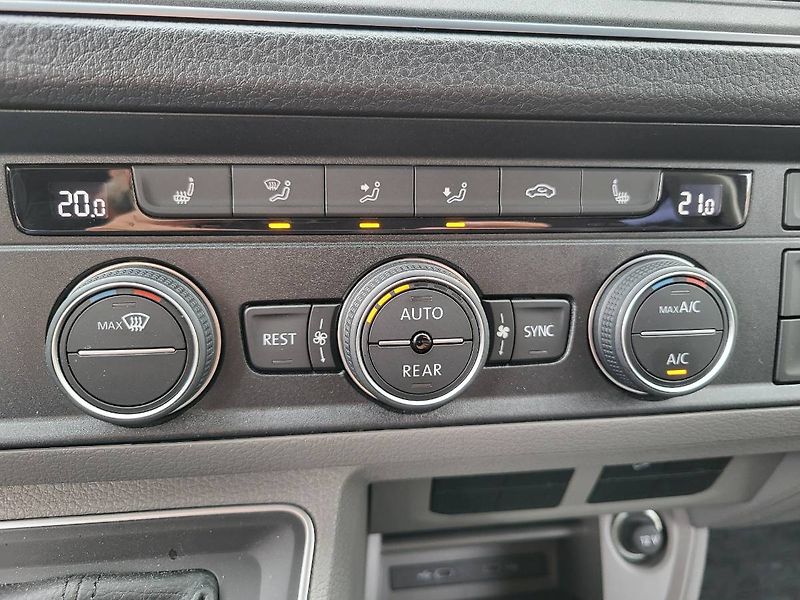 Volkswagen Crafter (2021) 35 2.0 TDI 130KW 8st.Automat 4 - fotka 27 z 47