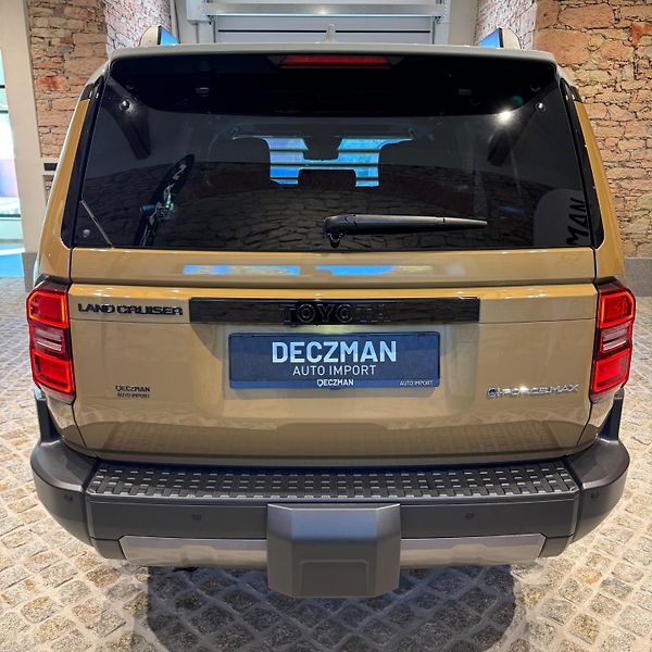 Toyota Land Cruiser (2025) 2.4 Turbo Hybrid i-FORCE MAX  - fotka 4 z 33