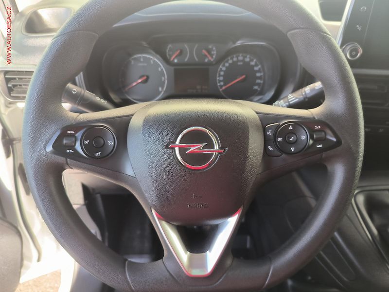 Opel Combo (2022) 1.5CDTi MAXi XL, Edition - fotka 16 z 21