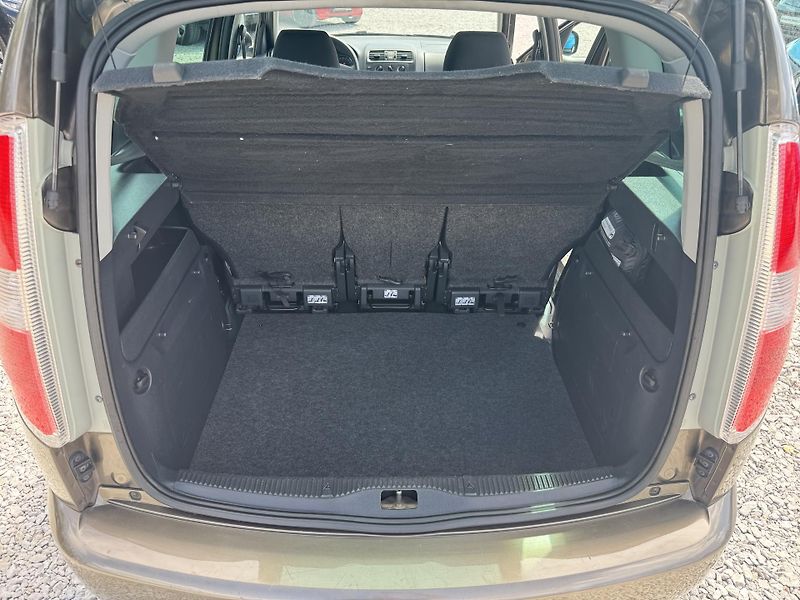 Škoda Roomster (2012) 1.2TSi(77KW)KOMPLET SERVIS - fotka 20 z 34