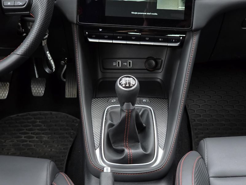 MG ZS (2025) 1,5 78kW Emotion Plus - fotka 15 z 16