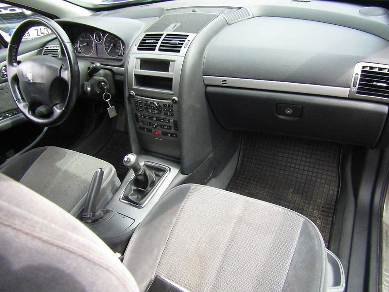 Peugeot 407 (2005) 1.8 16V 85kW BEZ KOROZE - fotka 14 z 31