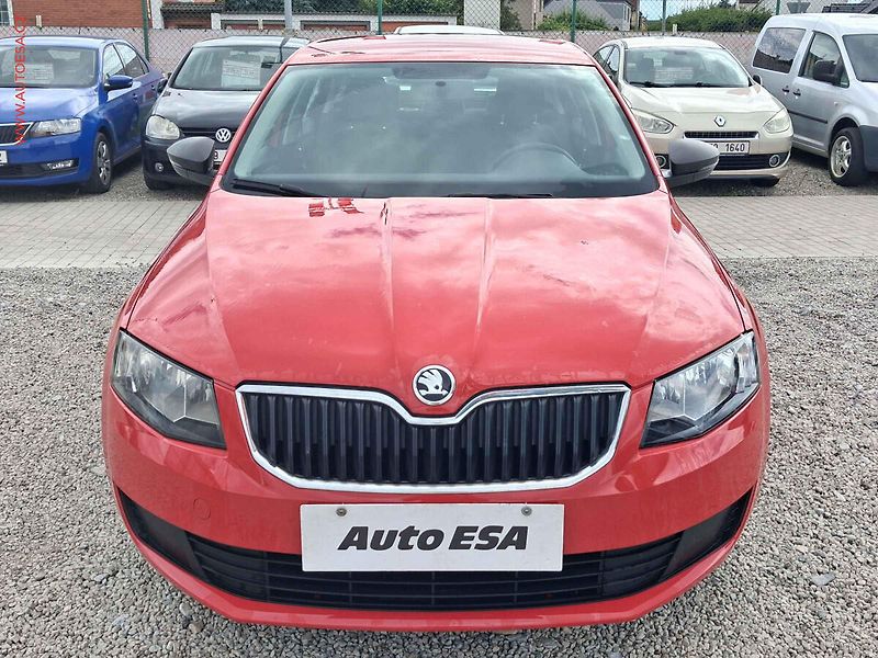 Škoda Octavia (2014) 1.2 TSI, ČR, servis.kniha, AC - fotka 2 z 17