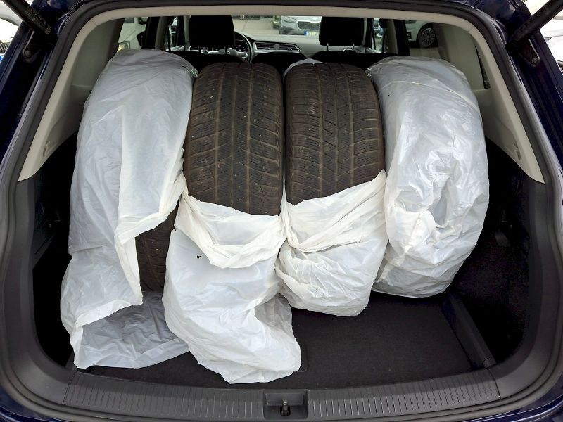 Volkswagen Tiguan (2022) Allspace Life DSG 4x4 2,0TDi 1 - fotka 8 z 35