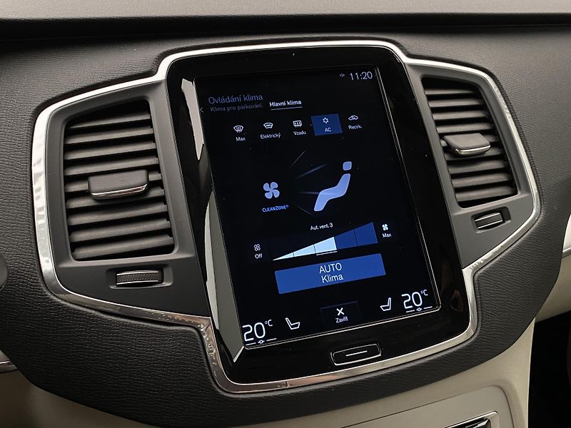 Volvo XC90 D5 AWD MOMENTUM AUT CZ 7míst - fotka 42 z 50