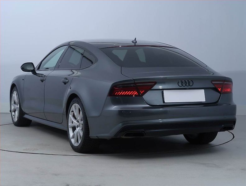 Audi A7 (2015) 3.0 TDI competition - fotka 4 z 29