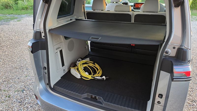 Volkswagen ID.Buzz (2023) Pro 150 kW - fotka 26 z 27