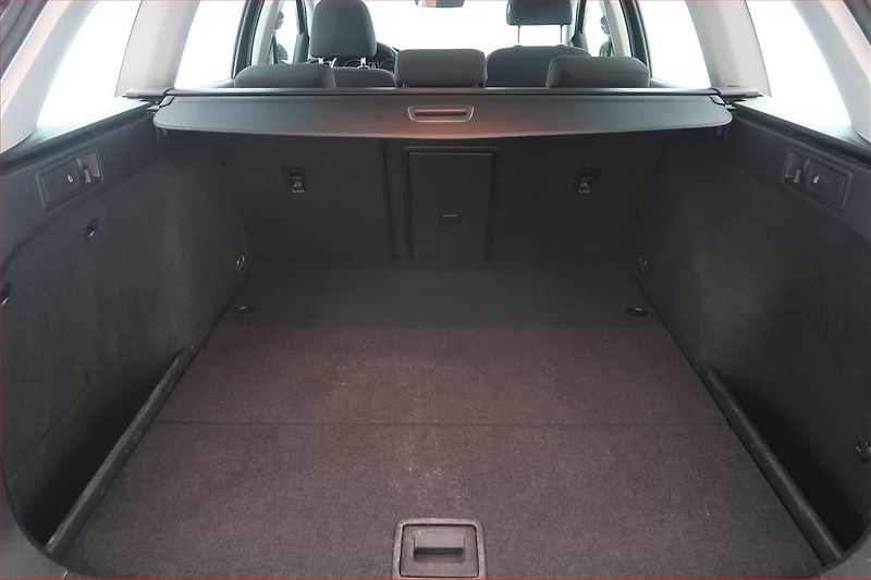 Volkswagen Golf (2018) 1.6 TDI, Serv.kniha, Tempomat - fotka 14 z 16
