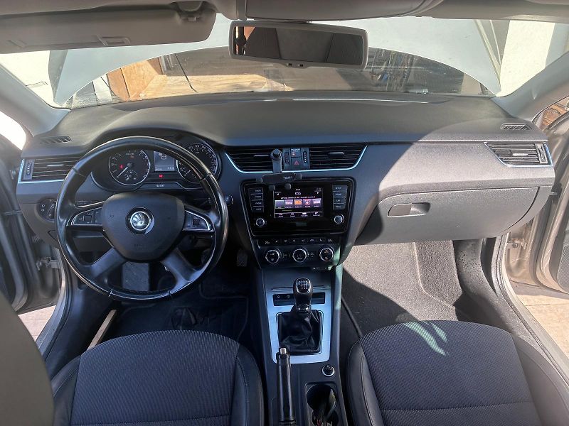 Škoda Octavia (2014) - fotka 3 z 7