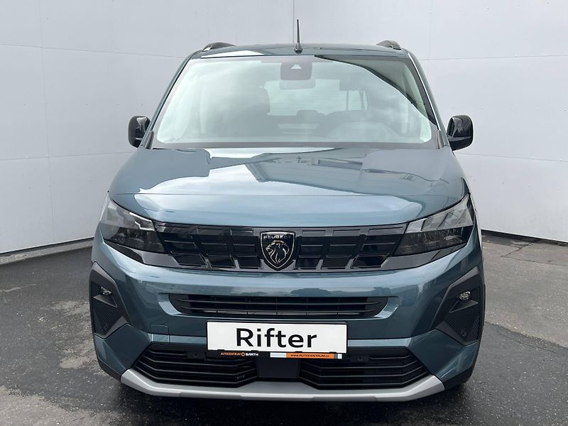 Peugeot Rifter (2026) GT S&S EAT8 1,5 BlueHDi - fotka 2 z 8