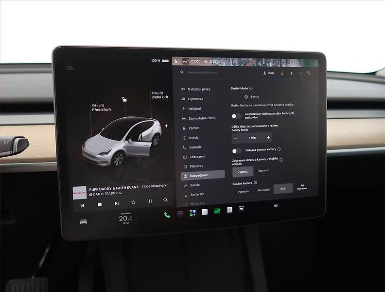 Tesla Model Y (2023) RWD LFP 60kWh, SoH 94% - fotka 25 z 33