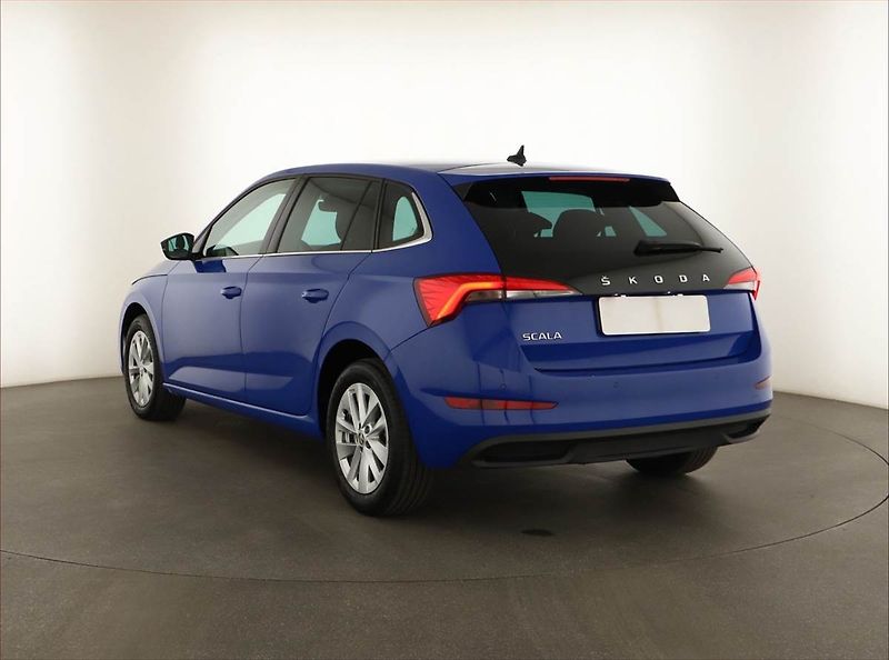 Škoda Scala (2023) Style 1.0 TSI, Automat, ČR - fotka 4 z 15
