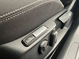 Volkswagen Passat 2.0 TDi LED SVĚTLA, rezervace - náhled 28